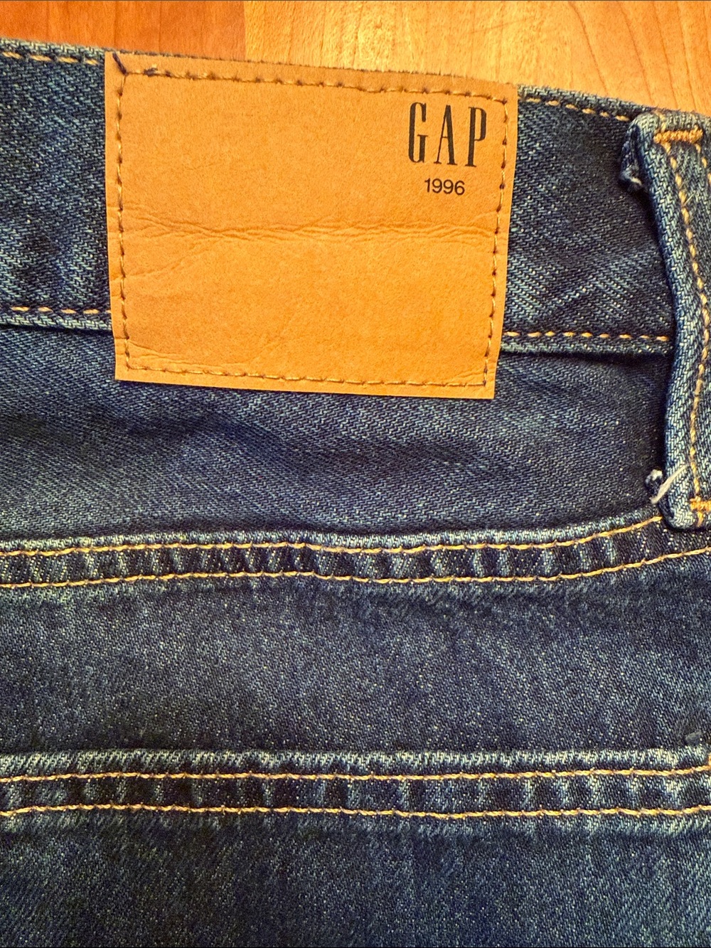 Gap Hailey Extra Baggy-Medium Wash - Picture 3 of 7